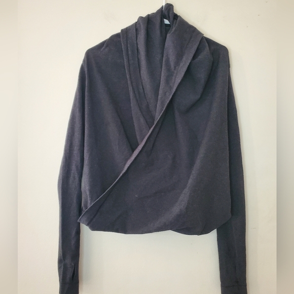 Women's Grey/Charcoal, Lululemon Iconic Wrap Sweater, Size 6 - Picture 3 of 11